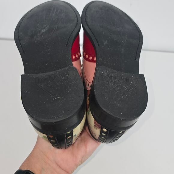 John Fluevog Domitian Sea Angel Brogue Oxford White Floral Red Patent 6.5 w/Box - Picture 9 of 12